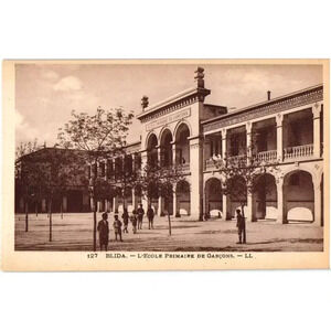 127 Blida. L'ecole Primaire De Garcons. - LL. Postcard